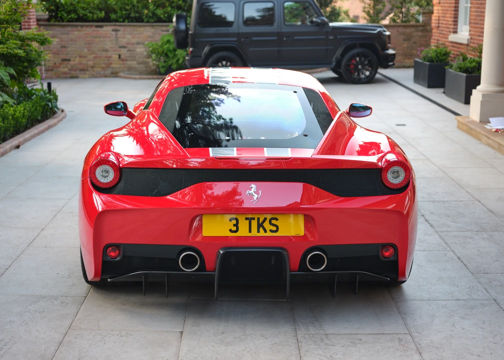 2014 Ferrari 458 Speciale - Image 6 of 31