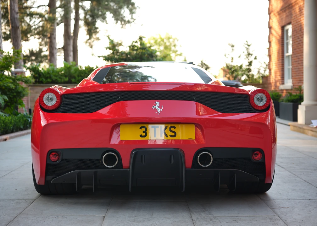 2014 Ferrari 458 Speciale - Image 18 of 31