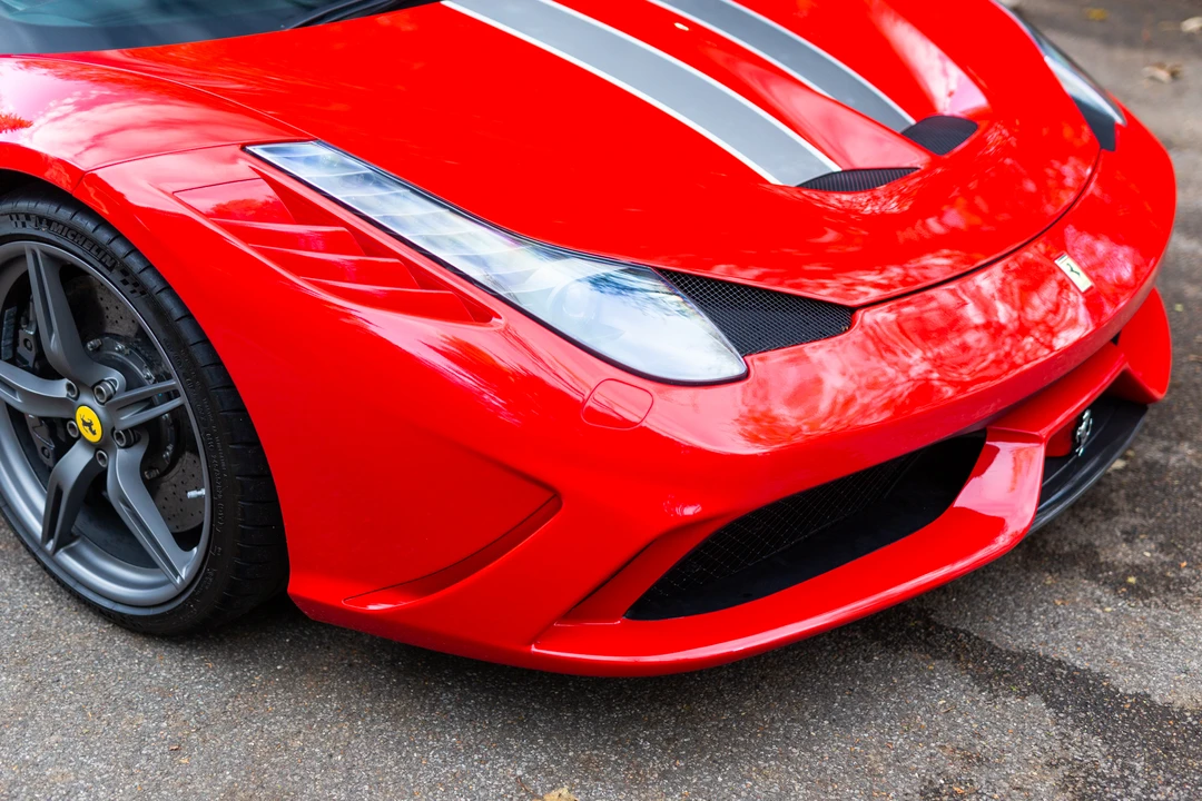 2014 Ferrari 458 Speciale - Image 12 of 31