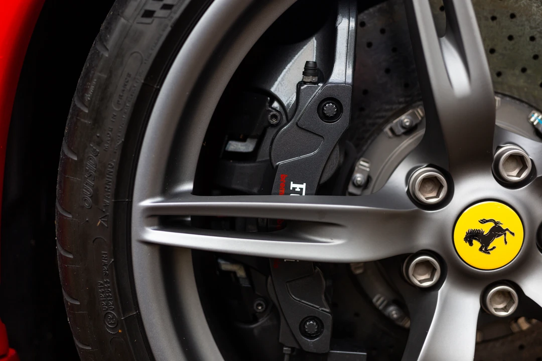 2014 Ferrari 458 Speciale - Image 25 of 31