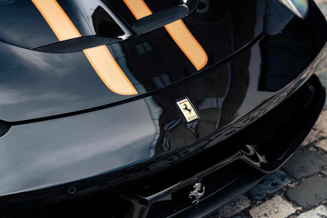 2014 Ferrari 458 Speciale - Image 18 of 31