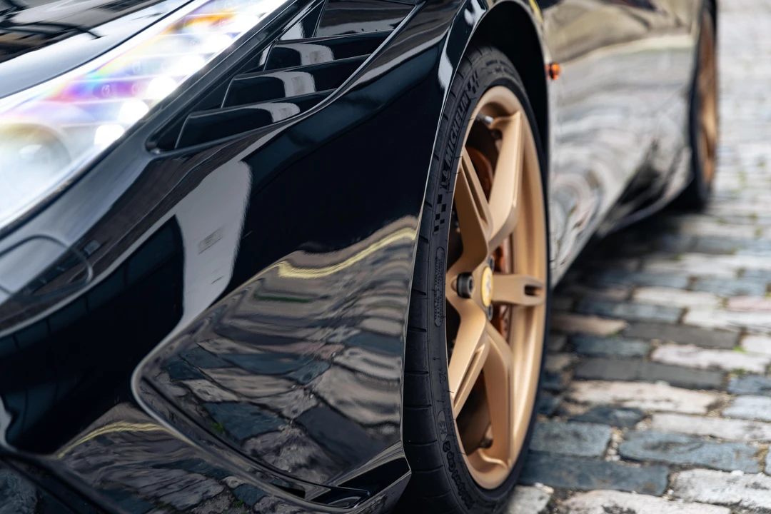 2014 Ferrari 458 Speciale - Image 22 of 31