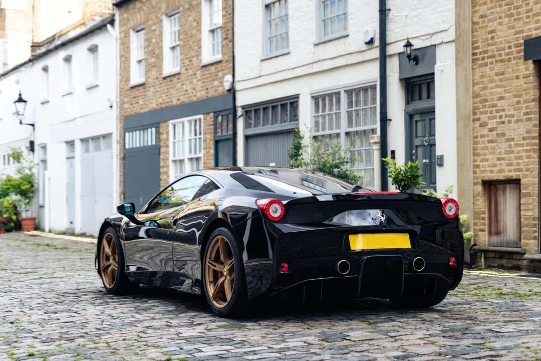 2014 Ferrari 458 Speciale - Image 8 of 31