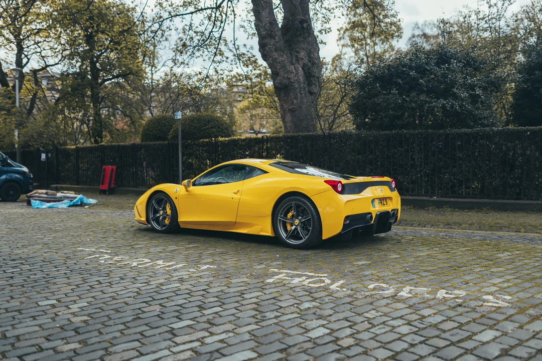 2014 Ferrari 458 Speciale - Image 16 of 31