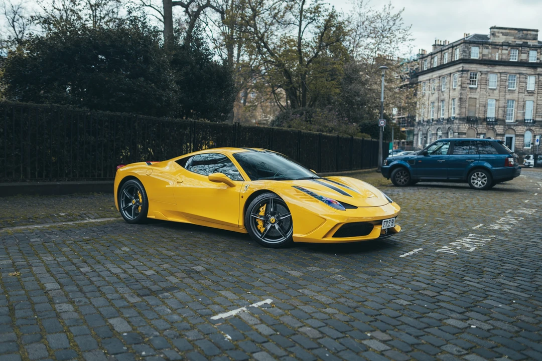 2014 Ferrari 458 Speciale - Image 12 of 31