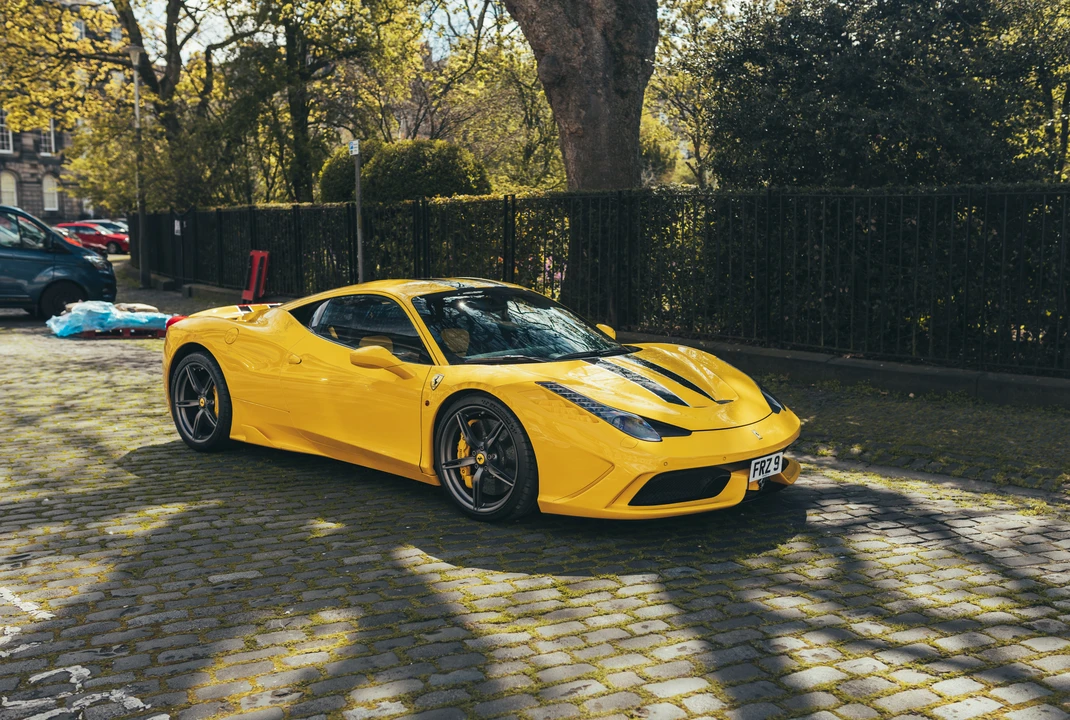 2014 Ferrari 458 Speciale - Image 19 of 31