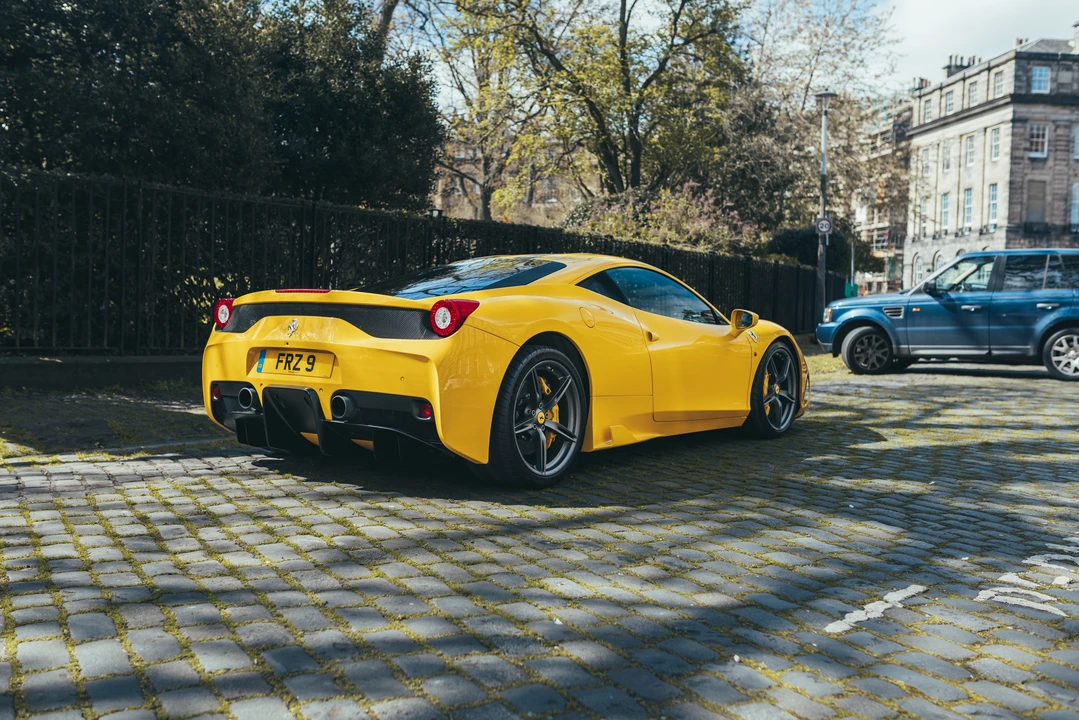2014 Ferrari 458 Speciale - Image 14 of 31