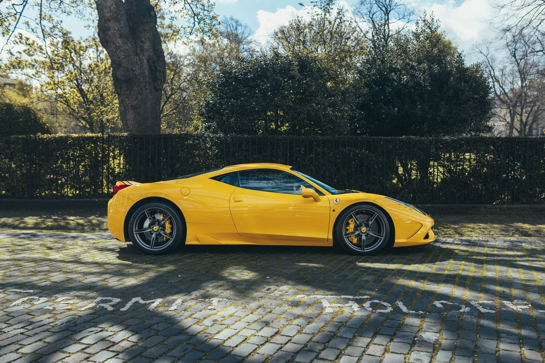 2014 Ferrari 458 Speciale - Image 13 of 31