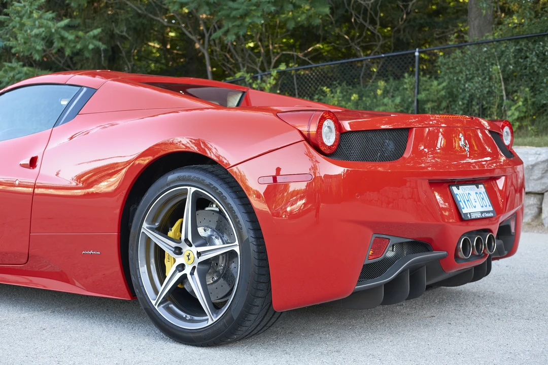 2014 Ferrari 458 Spider - Image 16 of 31