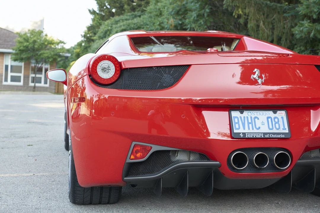 2014 Ferrari 458 Spider - Image 17 of 31