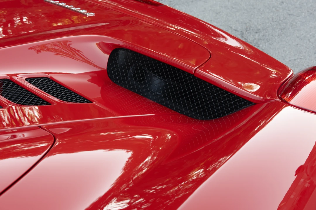 2014 Ferrari 458 Spider - Image 25 of 31