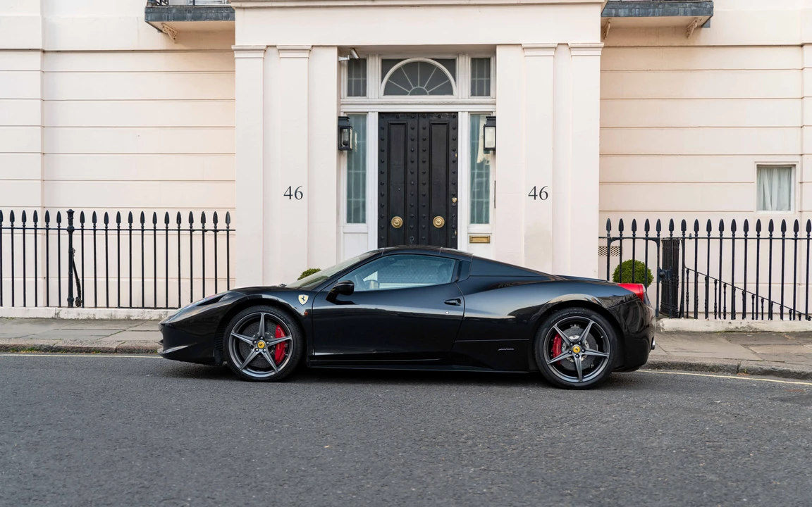 2014 Ferrari 458 Spider - Image 10 of 31