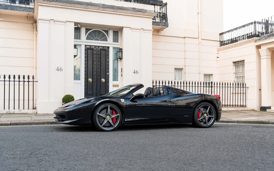 2014 Ferrari 458 Spider - Image 12 of 31