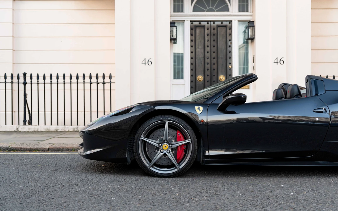 2014 Ferrari 458 Spider - Image 23 of 31
