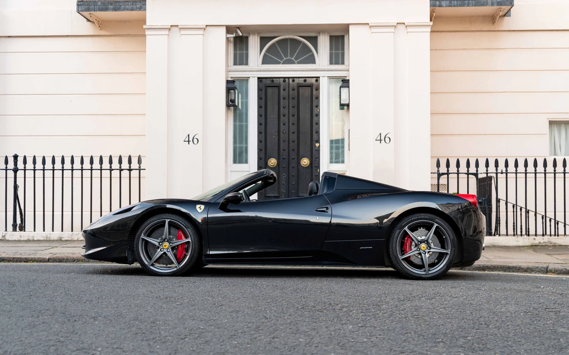2014 Ferrari 458 Spider - Image 13 of 31