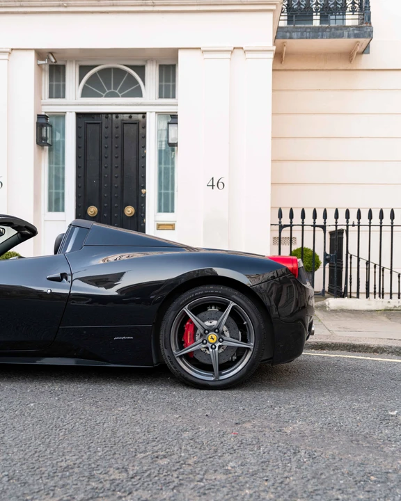 2014 Ferrari 458 Spider - Image 25 of 31