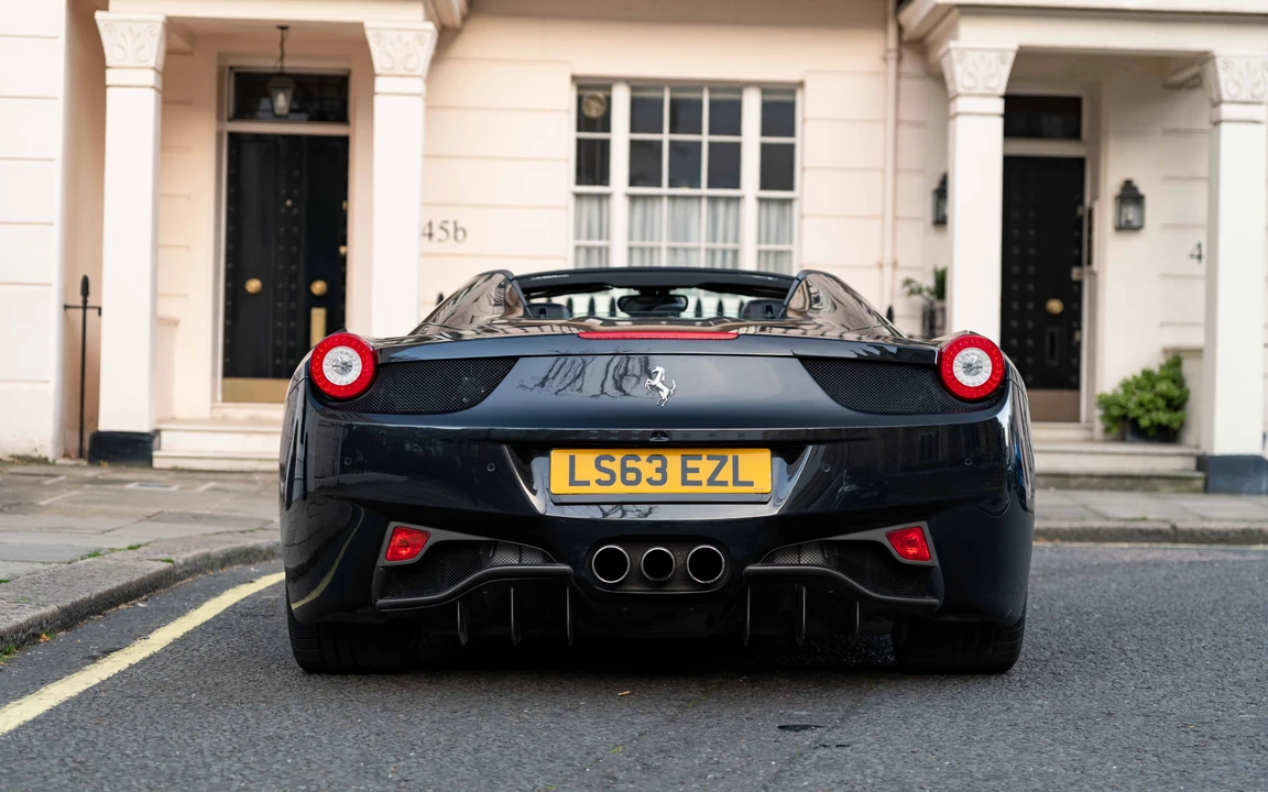 2014 Ferrari 458 Spider - Image 16 of 31