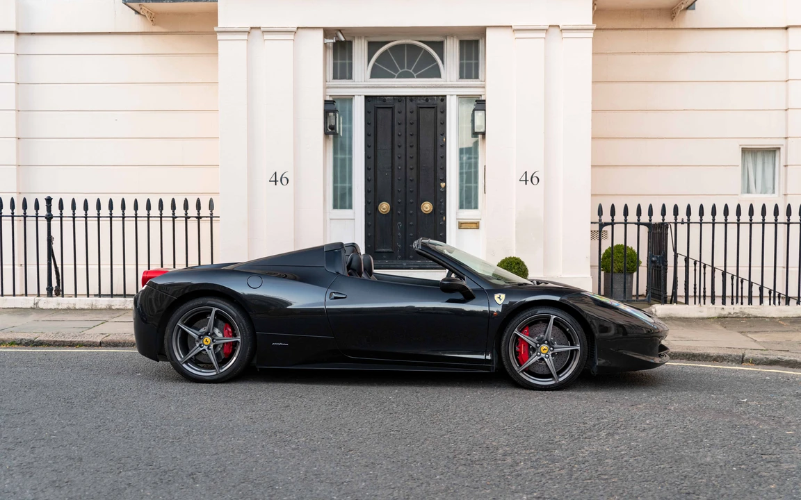 2014 Ferrari 458 Spider - Image 18 of 31