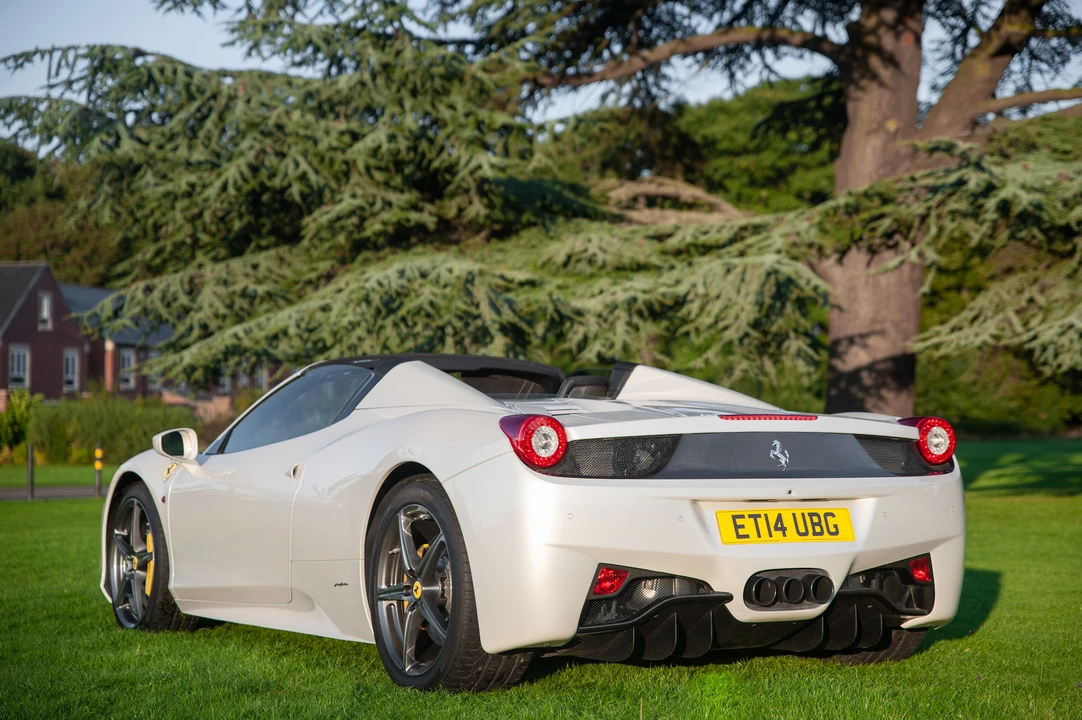 2014 Ferrari 458 Spider - Image 14 of 31
