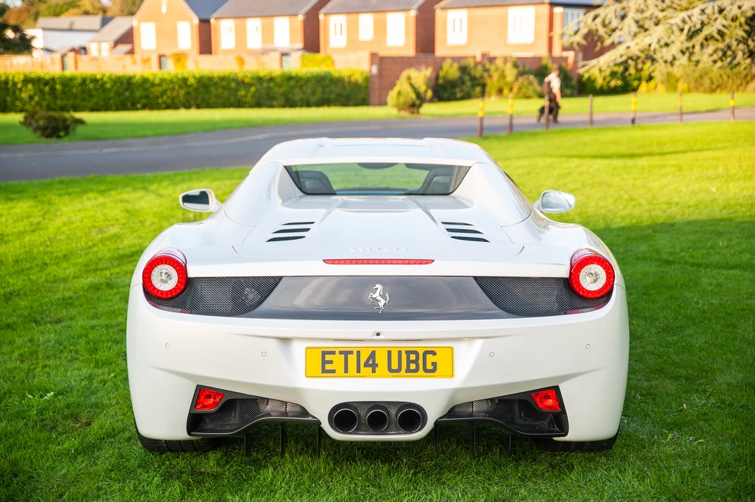 2014 Ferrari 458 Spider - Image 7 of 31