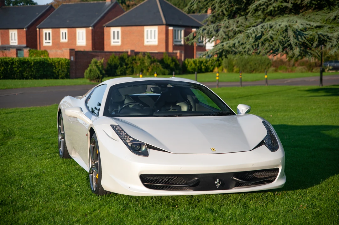 2014 Ferrari 458 Spider - Image 11 of 31