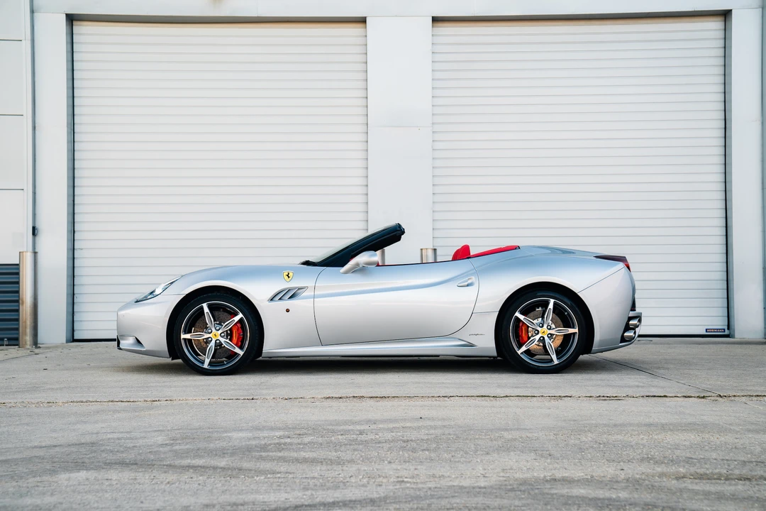 2014 Ferrari California 30 - Image 12 of 31