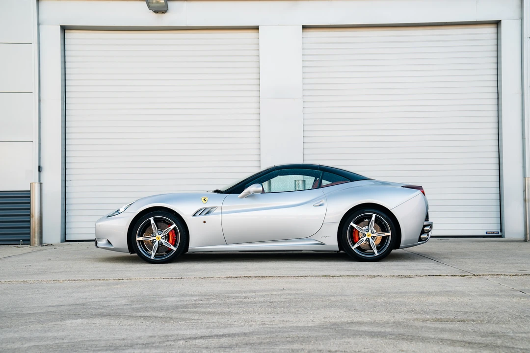 2014 Ferrari California 30 - Image 20 of 31