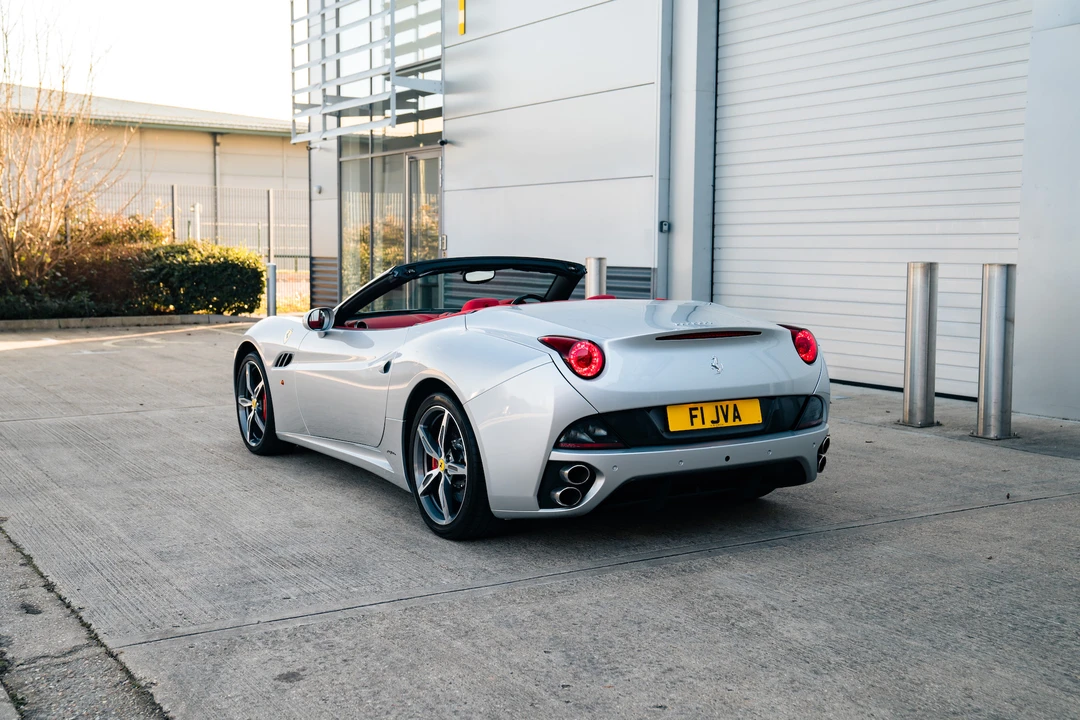 2014 Ferrari California 30 - Image 5 of 31