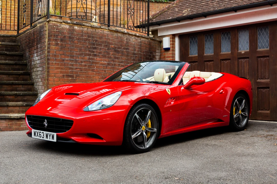 2014 Ferrari California 30 - Image 2 of 31