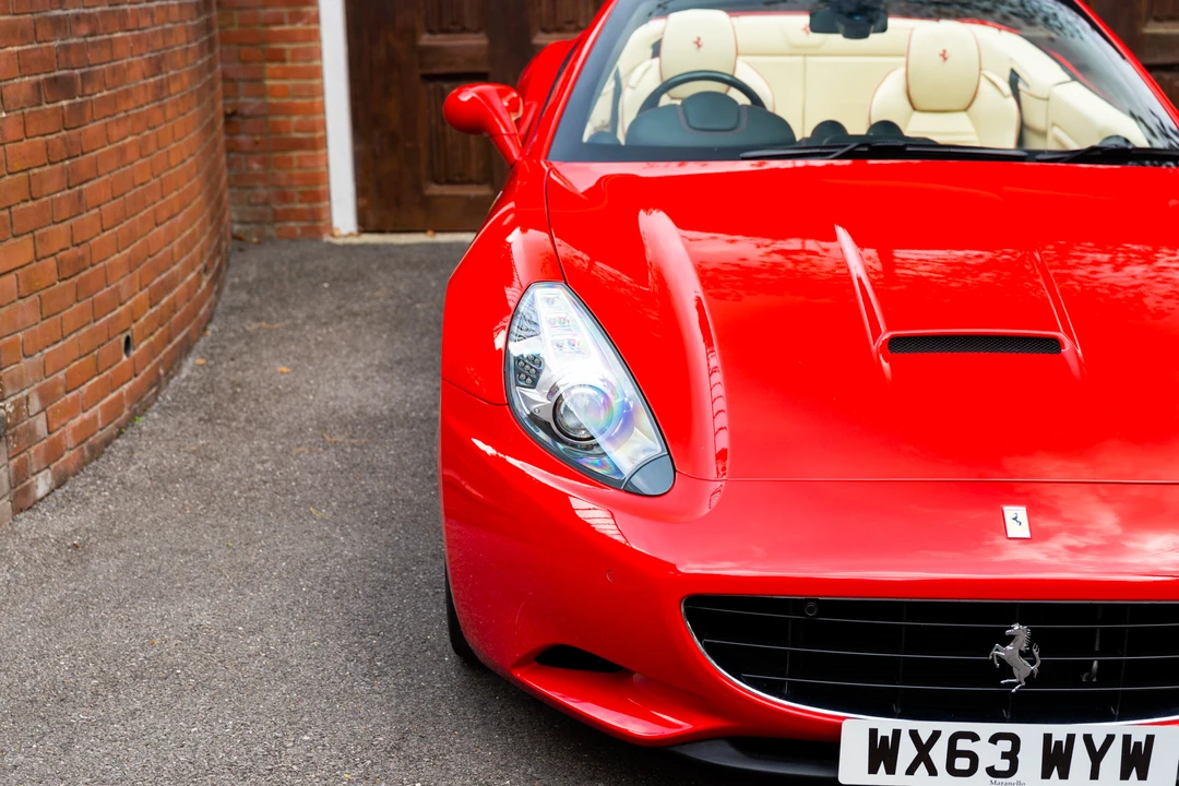2014 Ferrari California 30 - Image 27 of 31