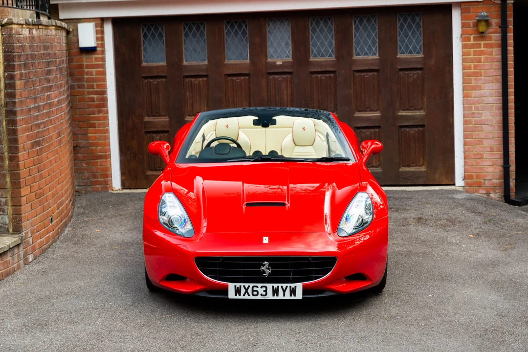 2014 Ferrari California 30 - Image 17 of 31