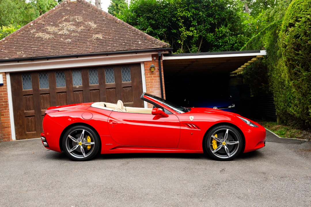 2014 Ferrari California 30 - Image 8 of 31