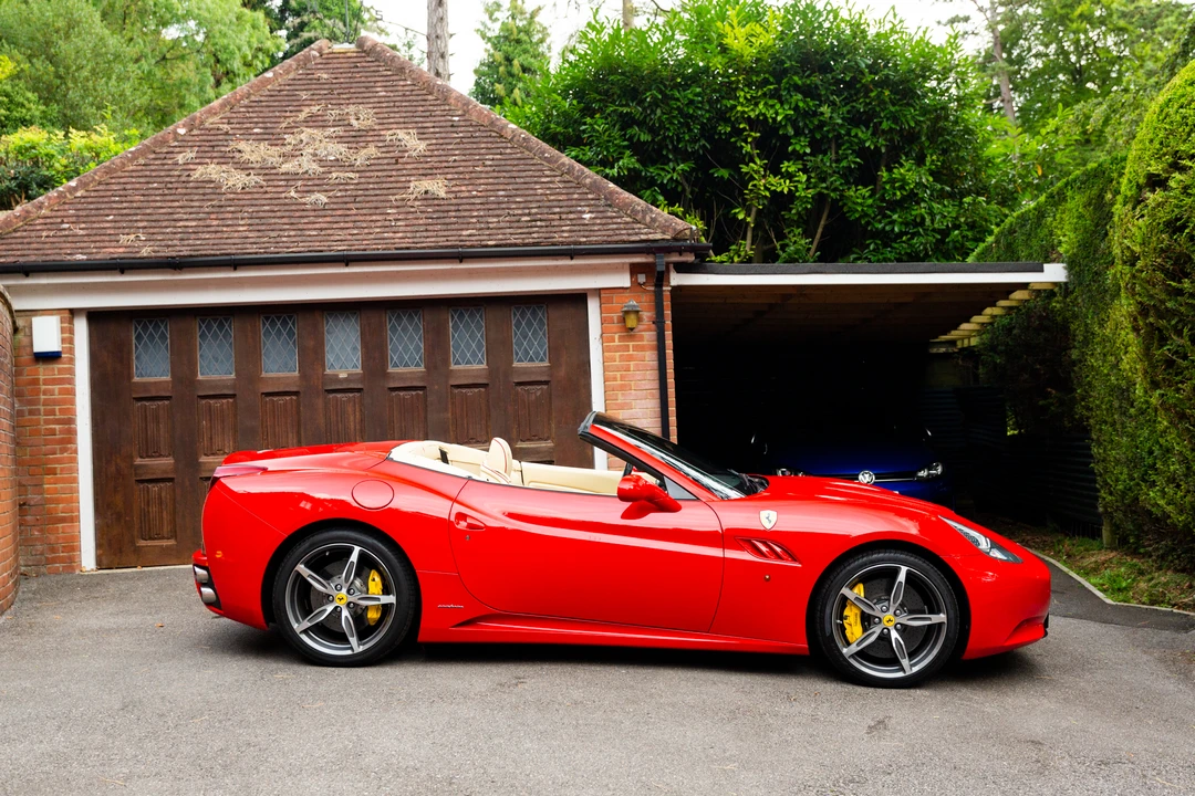2014 Ferrari California 30 - Image 15 of 31