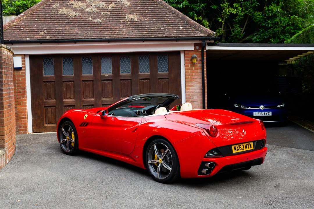 2014 Ferrari California 30 - Image 5 of 31