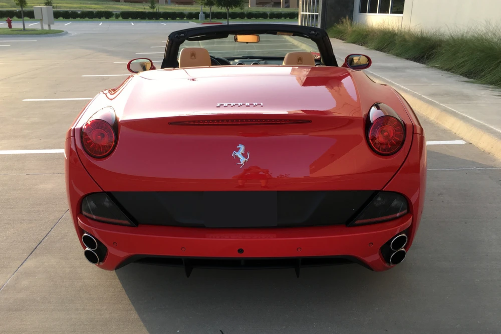 2014 Ferrari California - Image 4 of 5