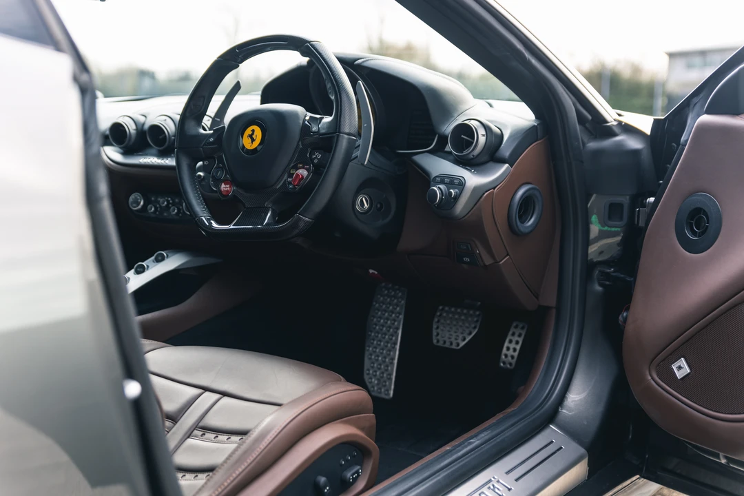 2014 Ferrari F12berlinetta - Image 15 of 31