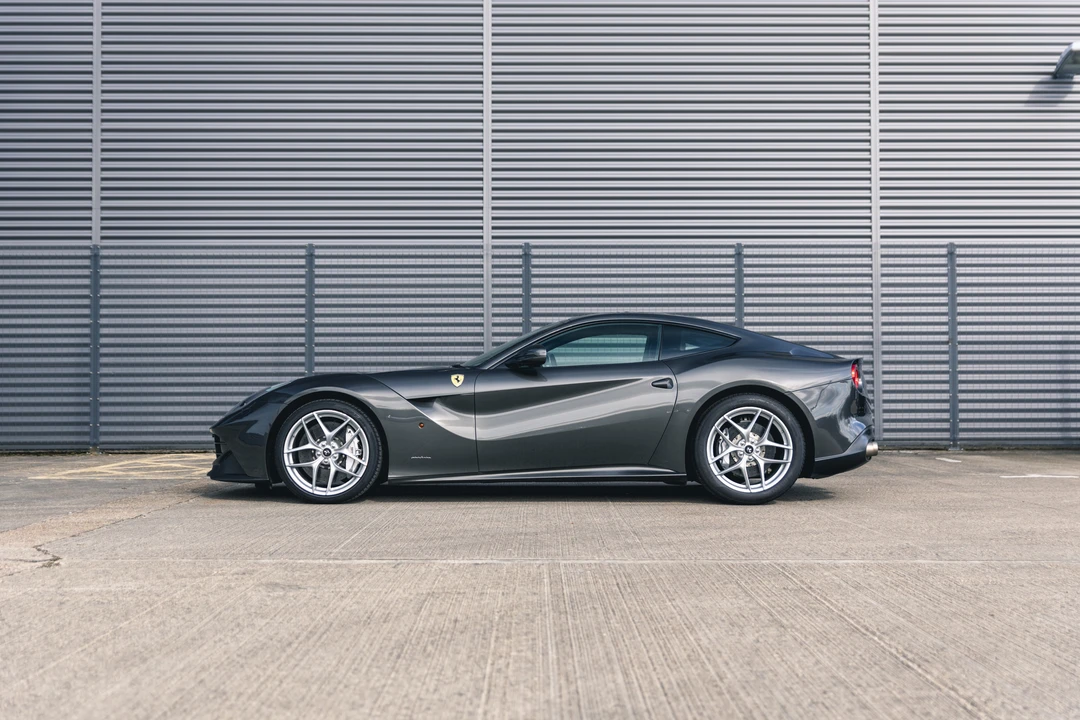 2014 Ferrari F12berlinetta - Image 5 of 31