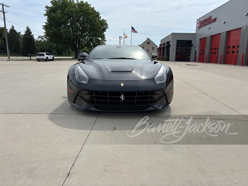 2014 Ferrari F12berlinetta - Image 13 of 15