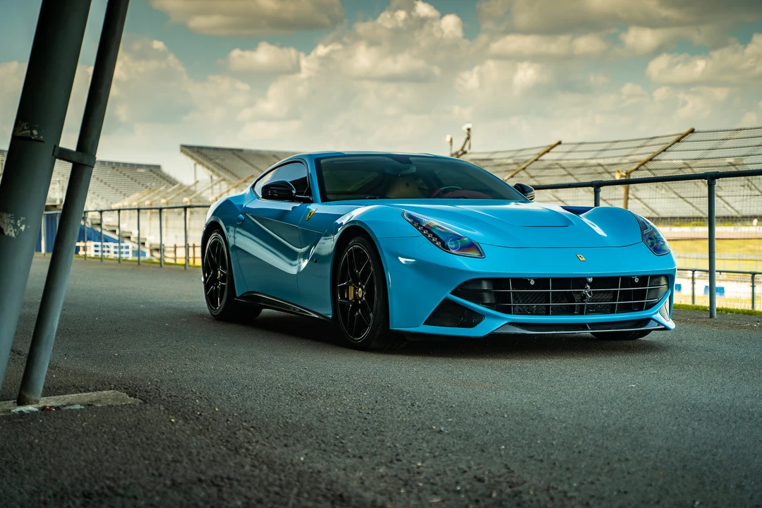 2014 Ferrari F12berlinetta - Image 5 of 31