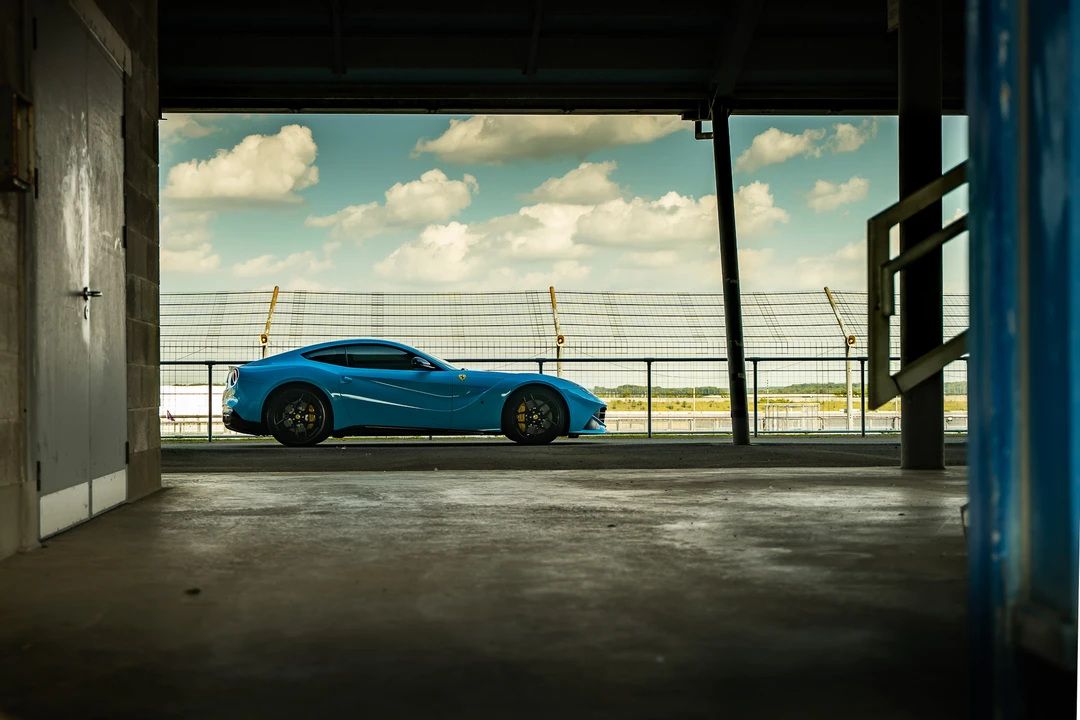 2014 Ferrari F12berlinetta - Image 16 of 31