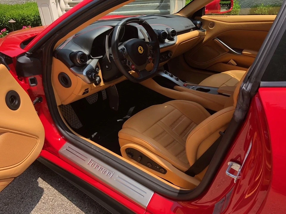 2014 Ferrari F12berlinetta - Image 11 of 23