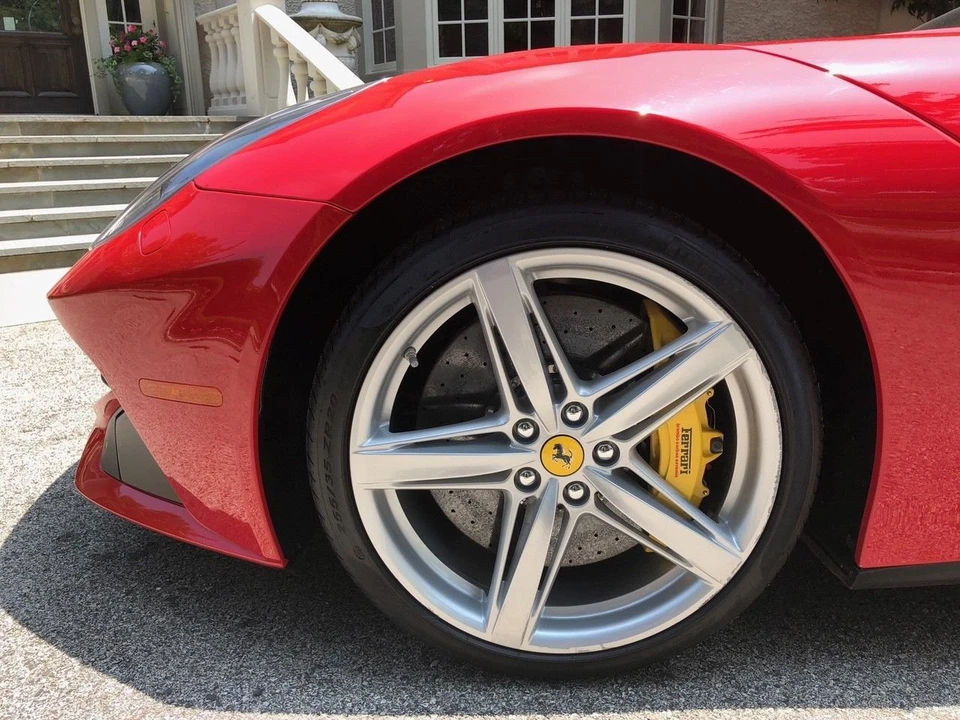 2014 Ferrari F12berlinetta - Image 4 of 23