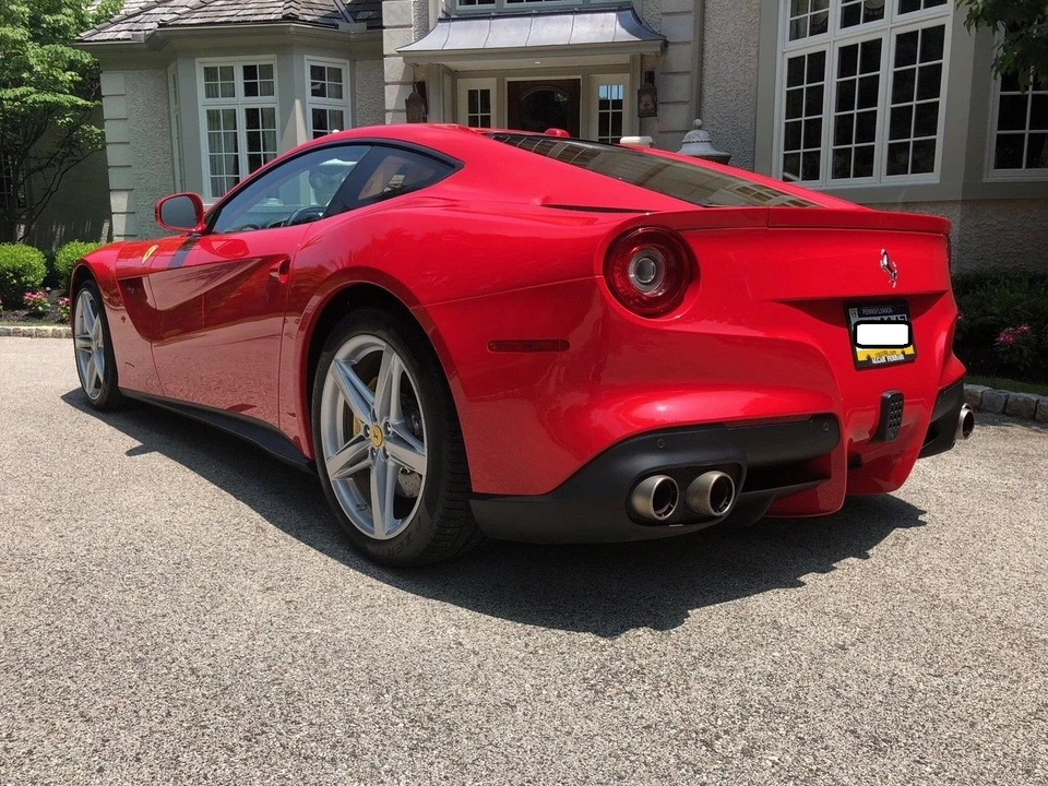 2014 Ferrari F12berlinetta - Image 5 of 23