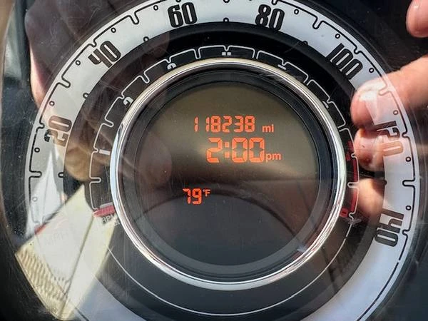 2014 Fiat 500 - Image 10 of 11