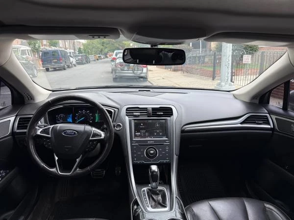 2014 Ford Fusion 2nd Gen - Image 12 of 31