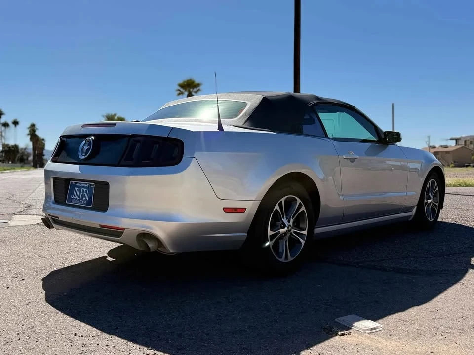 2014 Ford S197 Mustang - Image 4 of 4