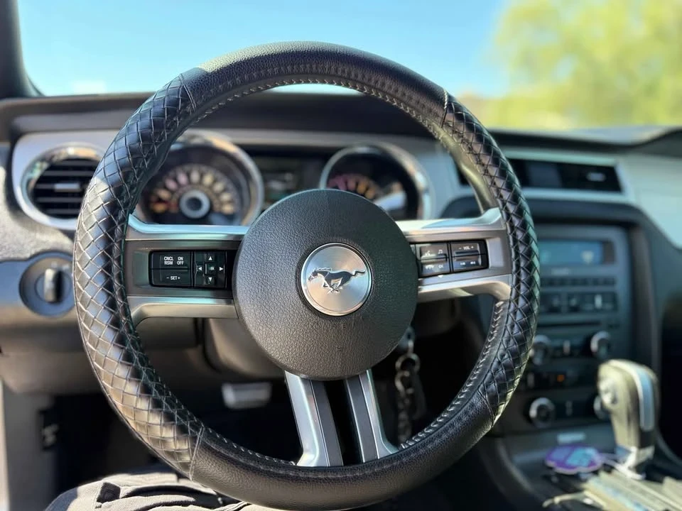 2014 Ford S197 Mustang - Image 2 of 4