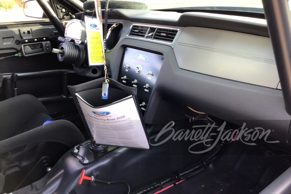 2014 Ford S197 Mustang - Image 14 of 31