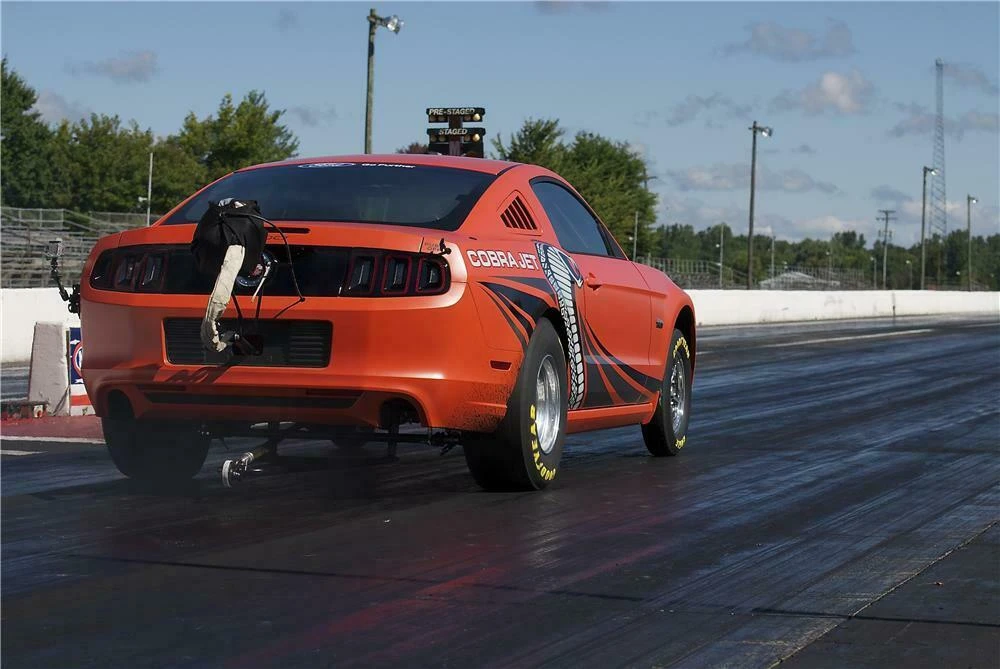 2014 Ford S197 Mustang - Image 1 of 5