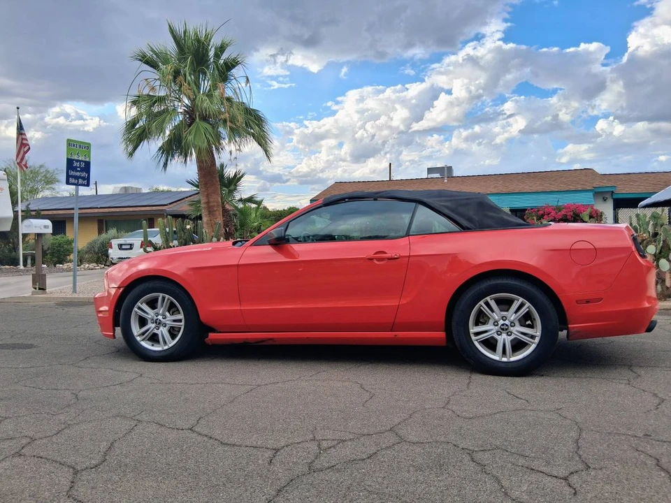 2014 Ford S197 Mustang - Image 7 of 15